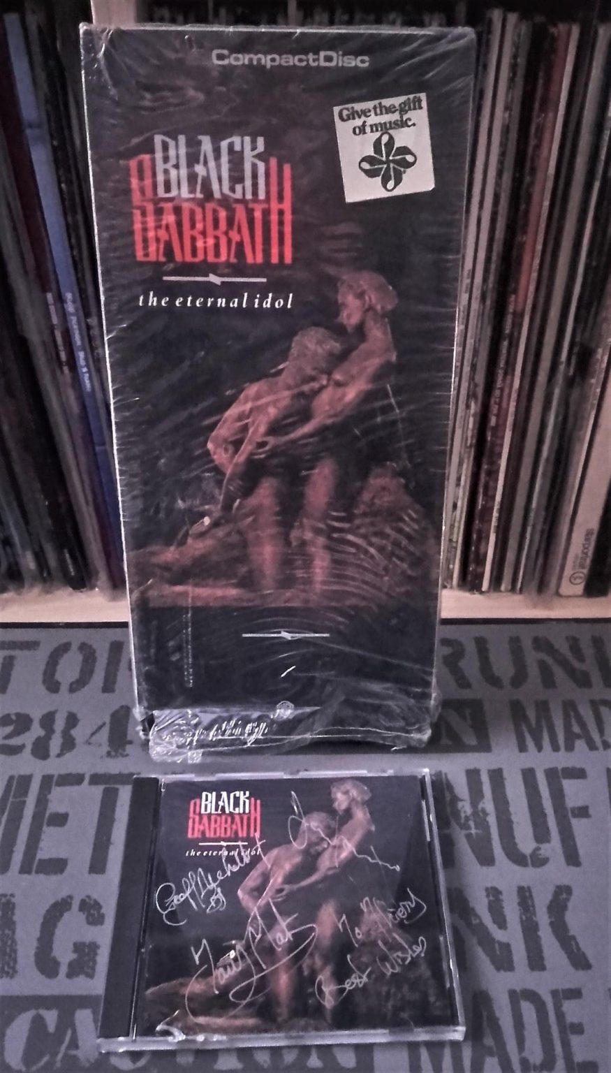 The Eternal Idol Black Sabbath Online