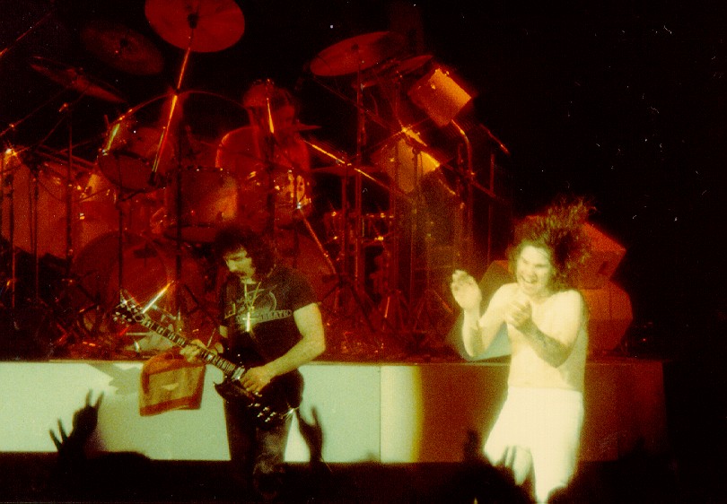 van halen tour with black sabbath